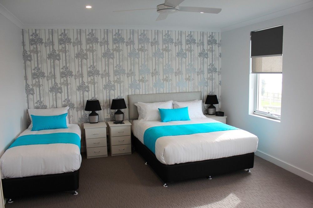 בורני Beach Hotel מראה חיצוני תמונה
